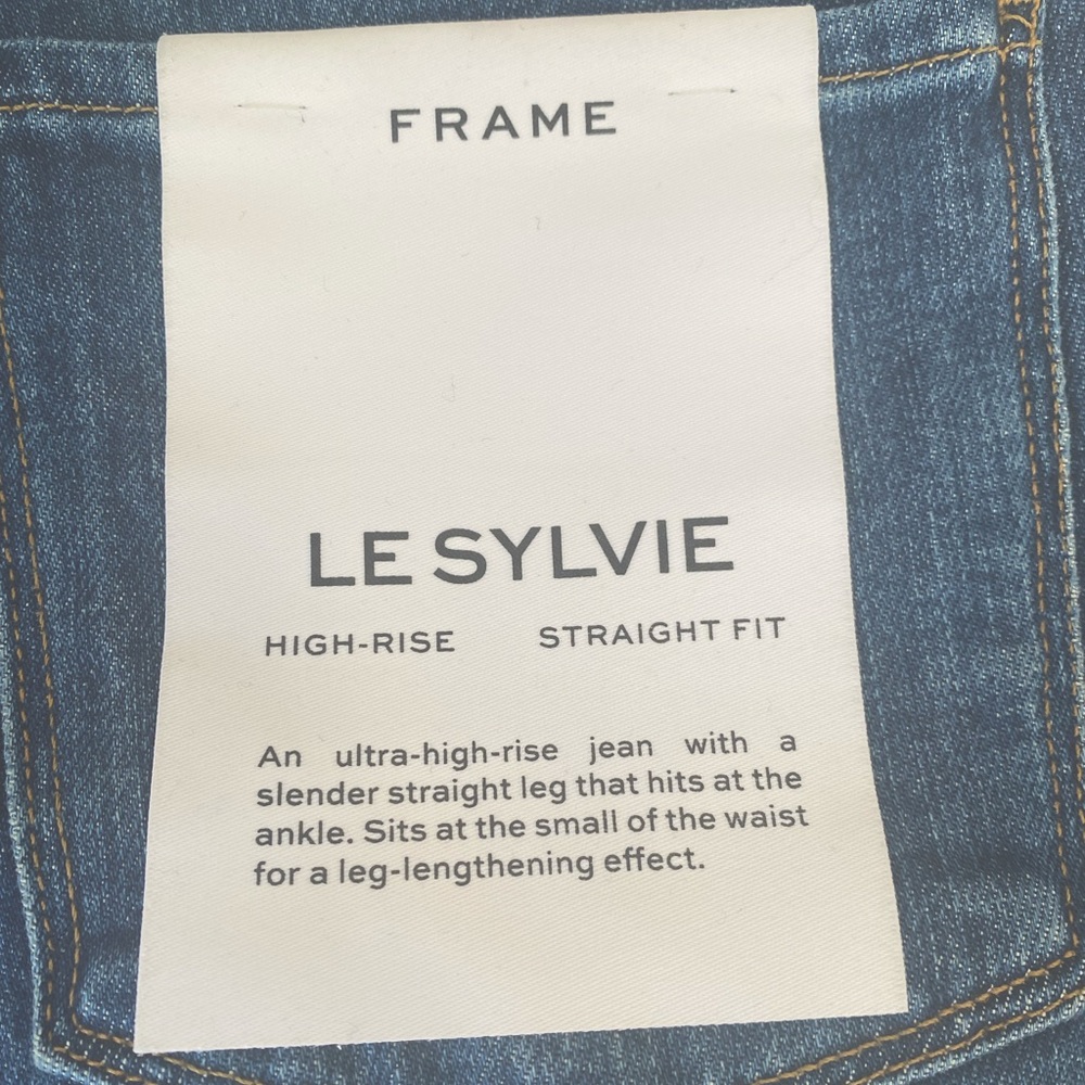 NWT Frame Le Sylvie High Rise Straight Jeans